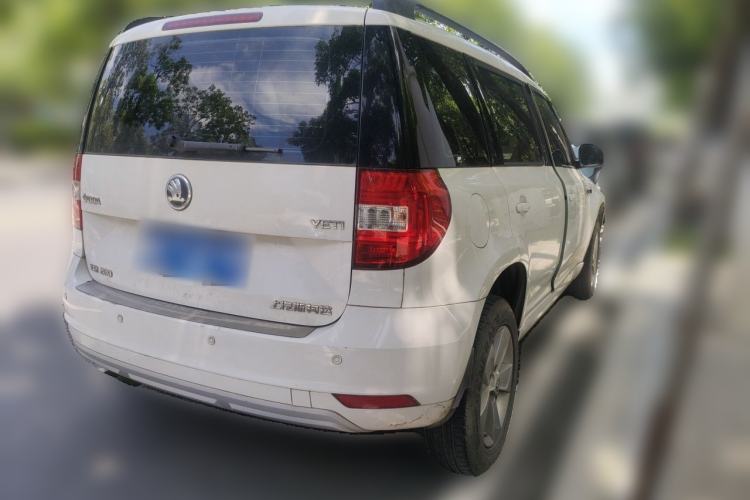 Used Skoda Yeti 2017 TSI280 DSG Advanced Edition Rear Right 45 Deg