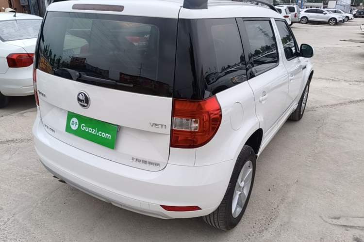 Used Skoda Yeti 2017 TSI280 DSG Advanced Edition Rear Right 45 Deg
