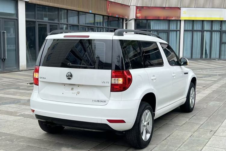 Used Skoda Yeti 2017 TSI280 DSG Car Enjoy Brothers Edition Rear Right 45 Deg