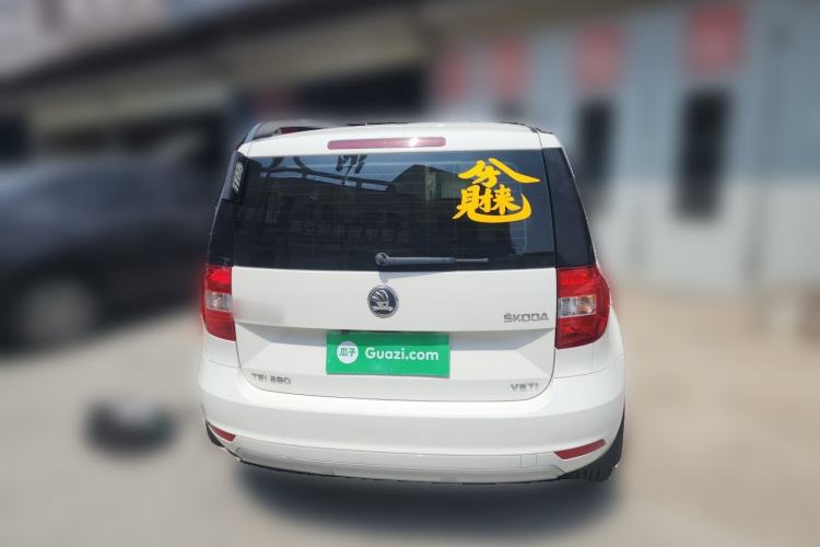 Used Skoda Yeti 2017 TSI280 DSG Advanced Edition Rear