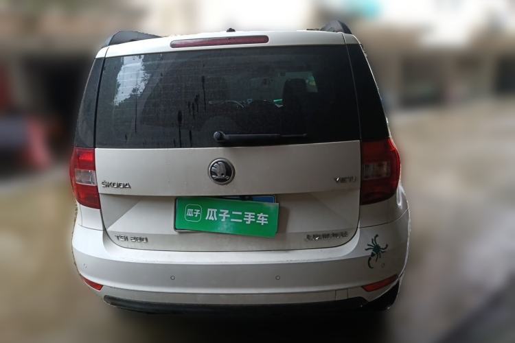 Used Skoda Yeti 2017 TSI280 DSG Car Enjoy Brothers Edition Rear