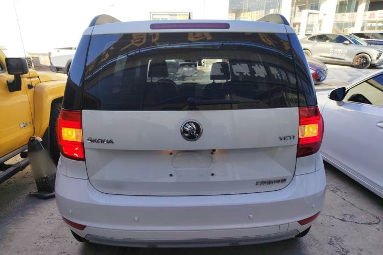Used Skoda Yeti 2017 TSI280 DSG Advanced Edition Rear