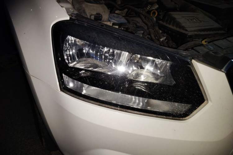 Used Skoda Yeti 2017 TSI280 DSG Car Enjoy Brothers Edition Right Front Headlight