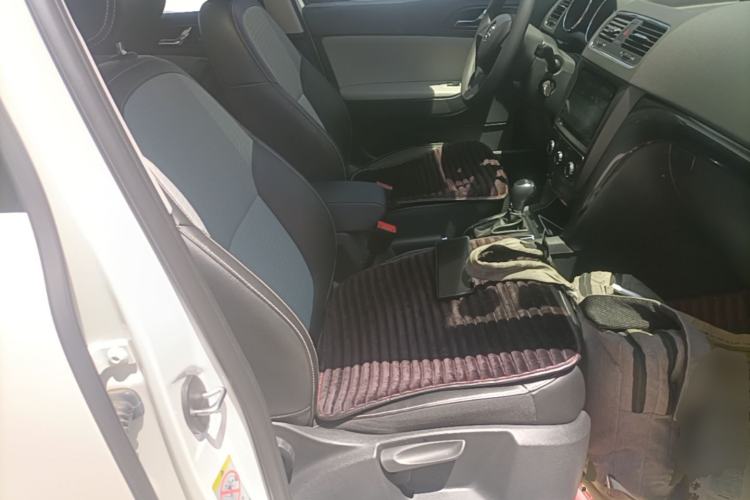 Used Skoda Yeti 2017 TSI280 DSG Advanced Edition Right Front Seat