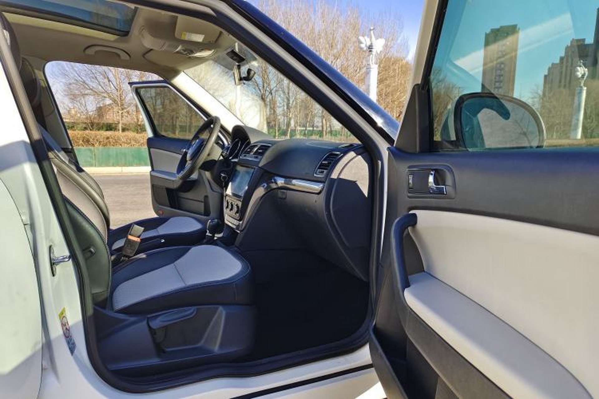 Used Skoda Yeti 2017 TSI280 DSG Advanced Edition Right Front Seat