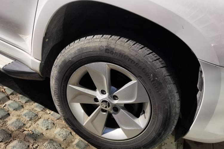 Used Skoda Yeti 2017 TSI280 DSG Car Enjoy Brothers Edition Right Front Wheel Hub