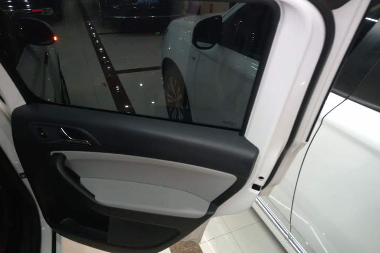 Used Skoda Yeti 2017 TSI280 DSG Advanced Edition Right Rear Door Interior