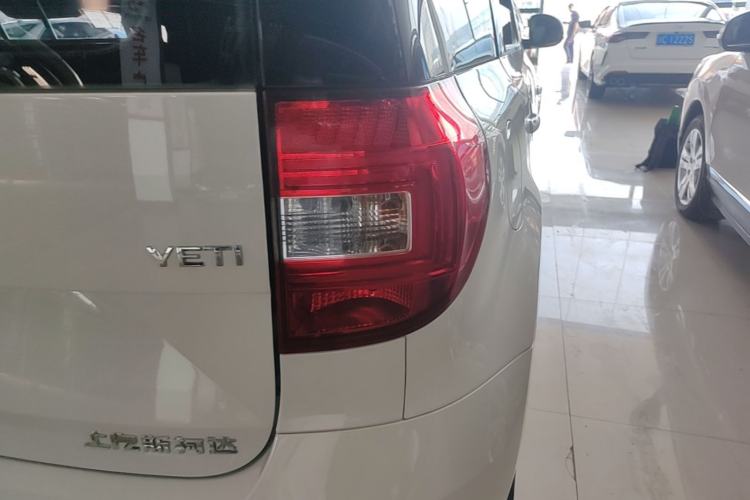 Used Skoda Yeti 2017 TSI280 DSG Advanced Edition Right Rear Taillight