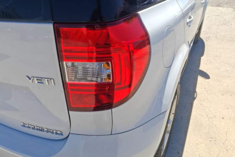 Used Skoda Yeti 2017 TSI280 DSG Advanced Edition Right Rear Taillight
