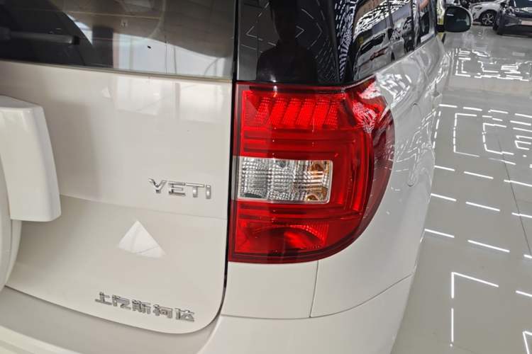 Used Skoda Yeti 2017 TSI280 DSG Innovation Edition Right Rear Taillight