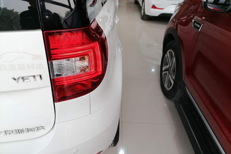 Used Skoda Yeti 2017 TSI280 DSG Advanced Edition Right Rear Taillight