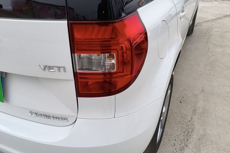 Used Skoda Yeti 2017 TSI280 DSG Advanced Edition Right Rear Taillight