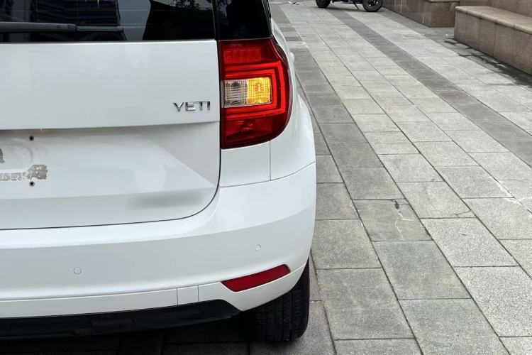 Used Skoda Yeti 2017 TSI280 DSG Car Enjoy Brothers Edition Right Rear Taillight