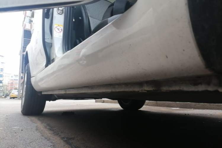 Used Skoda Yeti 2017 TSI280 DSG Advanced Edition Right Side Sill