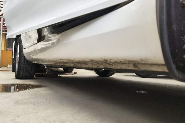 Used Skoda Yeti 2017 TSI280 DSG Advanced Edition Right Side Sill