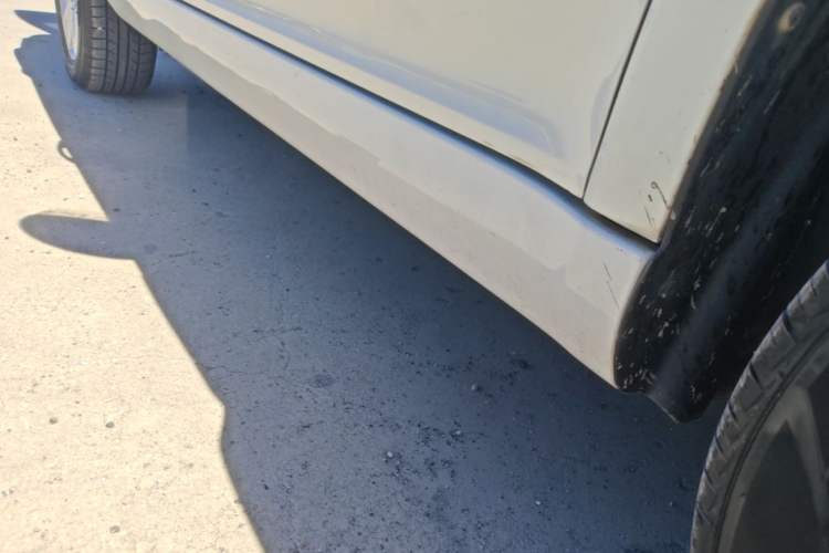 Used Skoda Yeti 2017 TSI280 DSG Advanced Edition Right Side Sill