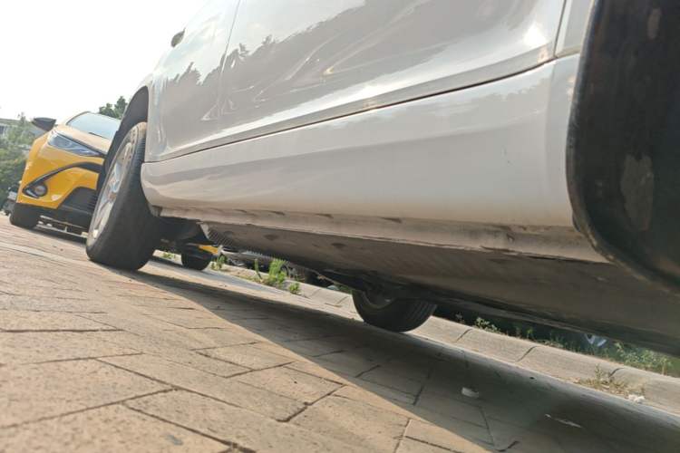 Used Skoda Yeti 2017 TSI280 DSG Advanced Edition Right Side Sill