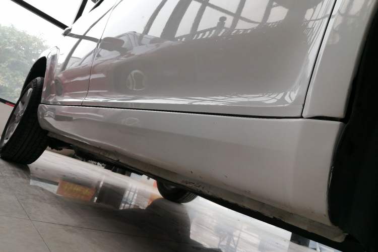 Used Skoda Yeti 2017 TSI280 DSG Advanced Edition Right Side Sill