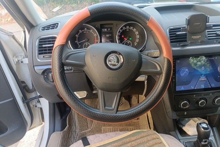 Used Skoda Yeti 2017 TSI280 DSG Advanced Edition Steering Wheel