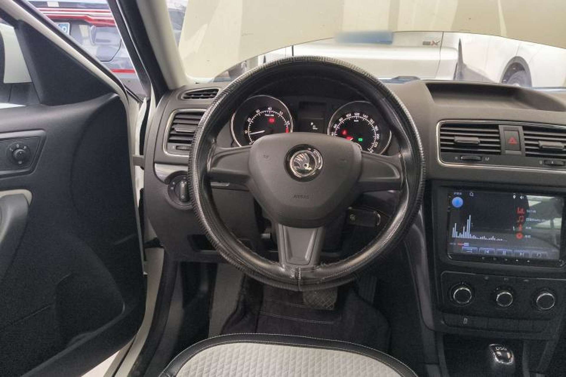 Used Skoda Yeti 2017 TSI280 DSG Advanced Edition Steering Wheel