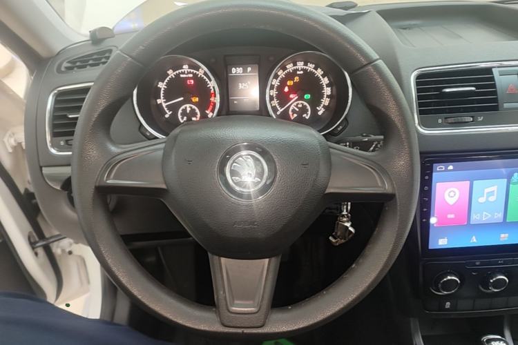 Used Skoda Yeti 2017 TSI280 DSG Advanced Edition Steering Wheel