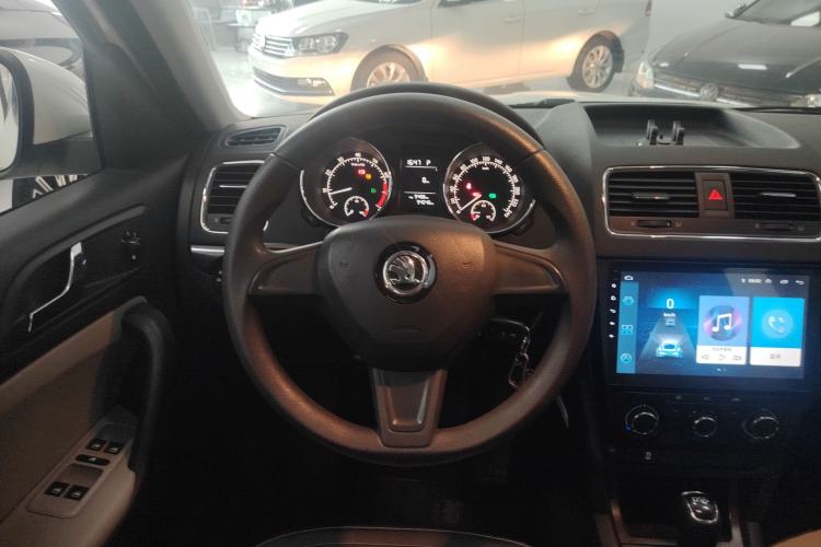 Used Skoda Yeti 2017 TSI280 DSG Advanced Edition Steering Wheel
