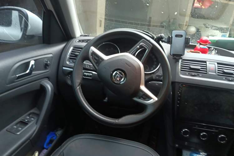 Used Skoda Yeti 2017 TSI280 DSG Car Enjoy Brothers Edition Steering Wheel