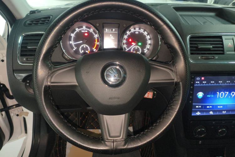 Used Skoda Yeti 2017 TSI280 DSG Advanced Edition Steering Wheel