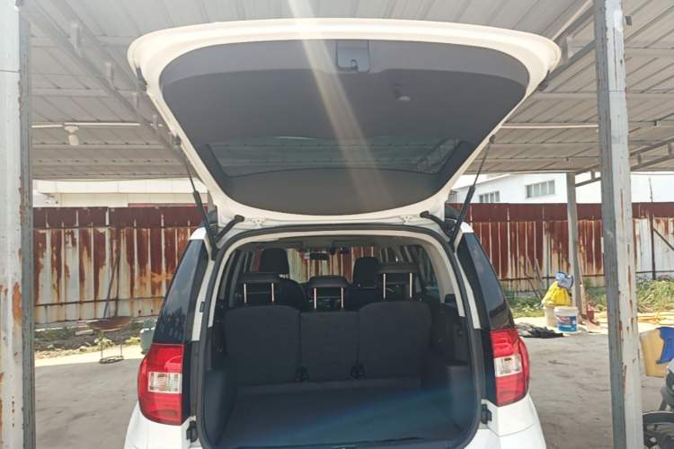 Used Skoda Yeti 2017 TSI280 DSG Advanced Edition Trunk