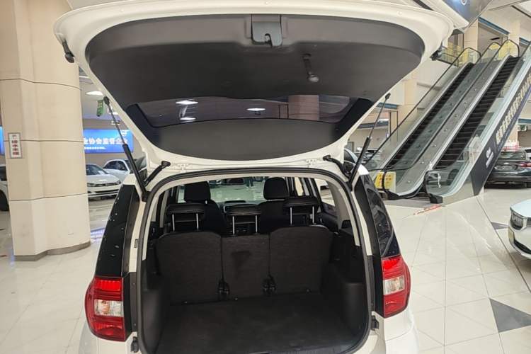 Used Skoda Yeti 2017 TSI280 DSG Advanced Edition Trunk