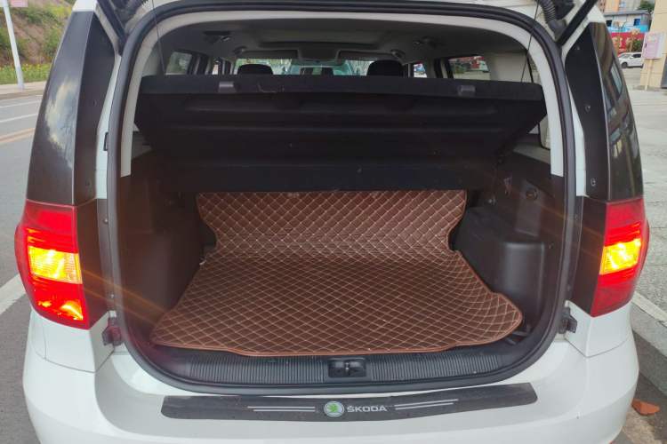 Used Skoda Yeti 2017 TSI280 DSG Advanced Edition Trunk