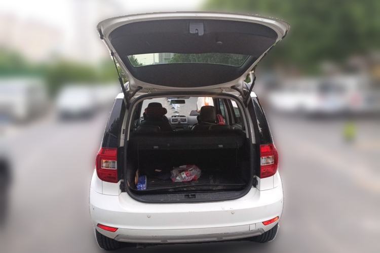 Used Skoda Yeti 2017 TSI280 DSG Advanced Edition Trunk