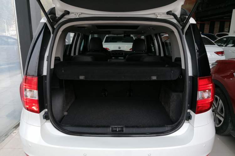 Used Skoda Yeti 2017 TSI280 DSG Advanced Edition Trunk