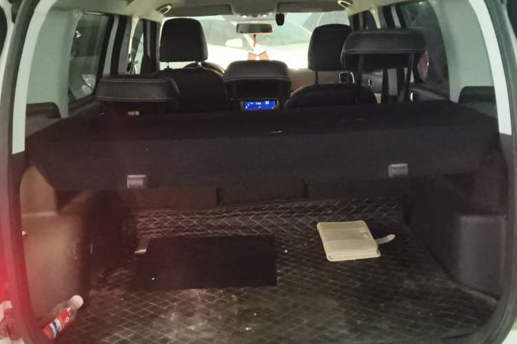 Used Skoda Yeti 2017 TSI280 DSG Advanced Edition Trunk