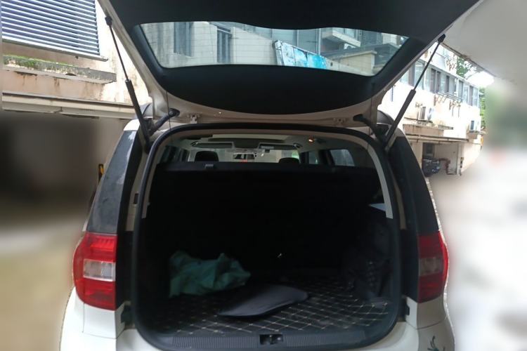 Used Skoda Yeti 2017 TSI280 DSG Car Enjoy Brothers Edition Trunk