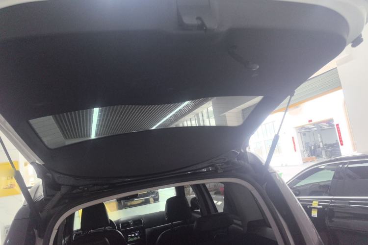 Used Skoda Yeti 2017 TSI300 DSG Luxury Edition Trunk