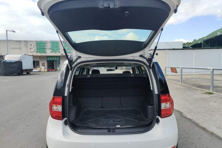 Used Skoda Yeti 2017 TSI280 DSG Advanced Edition Trunk