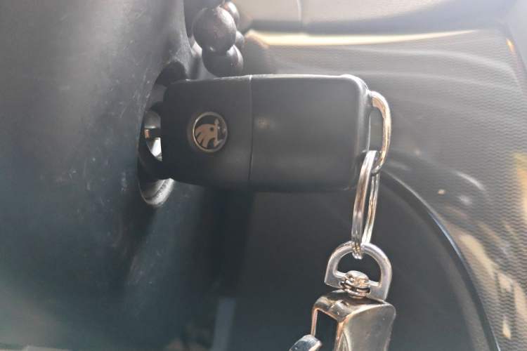 Used Skoda Yeti 2017 TSI280 DSG Car Enjoy Brothers Edition Vehicle Key