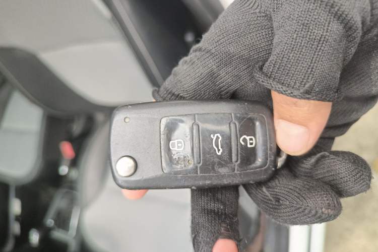 Used Skoda Yeti 2017 TSI280 DSG Advanced Edition Vehicle Key