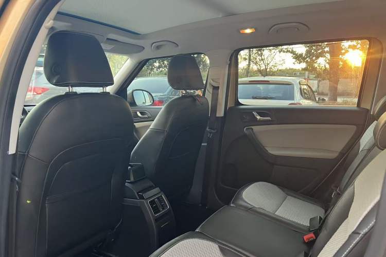 Used Skoda Yeti 2017 TSI280 DSG Advanced Edition Interior 3