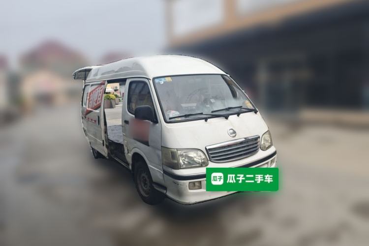 Used Skywell D10 2017 Sea Lion Pure Electric Van Front Right 45 Deg