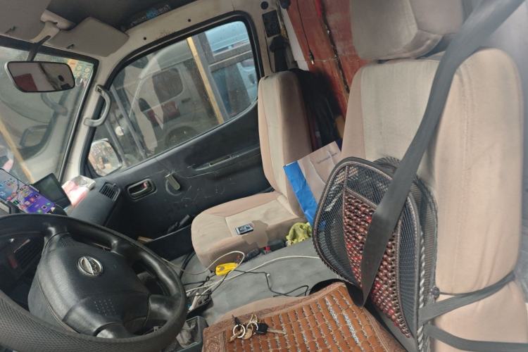 Used Skywell D10 2017 Sea Lion Pure Electric Van Left Front Seat