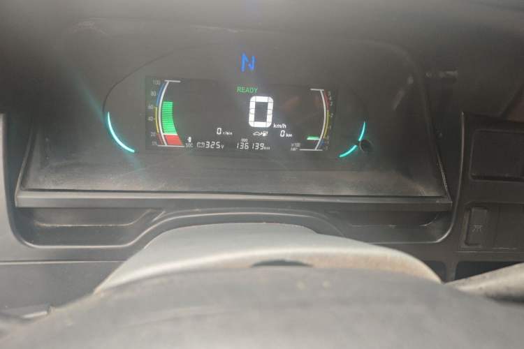 Used Skywell D10 2017 Sea Lion Pure Electric Van Odometer Close Up