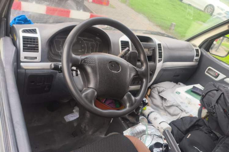 Used Skywell D10 2019 44.6 kWh Low-Roof Pure Electric Van Steering Wheel