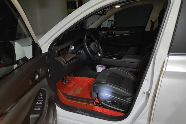 Used Skyworth 2021 520 Smart Edition Driver Seat