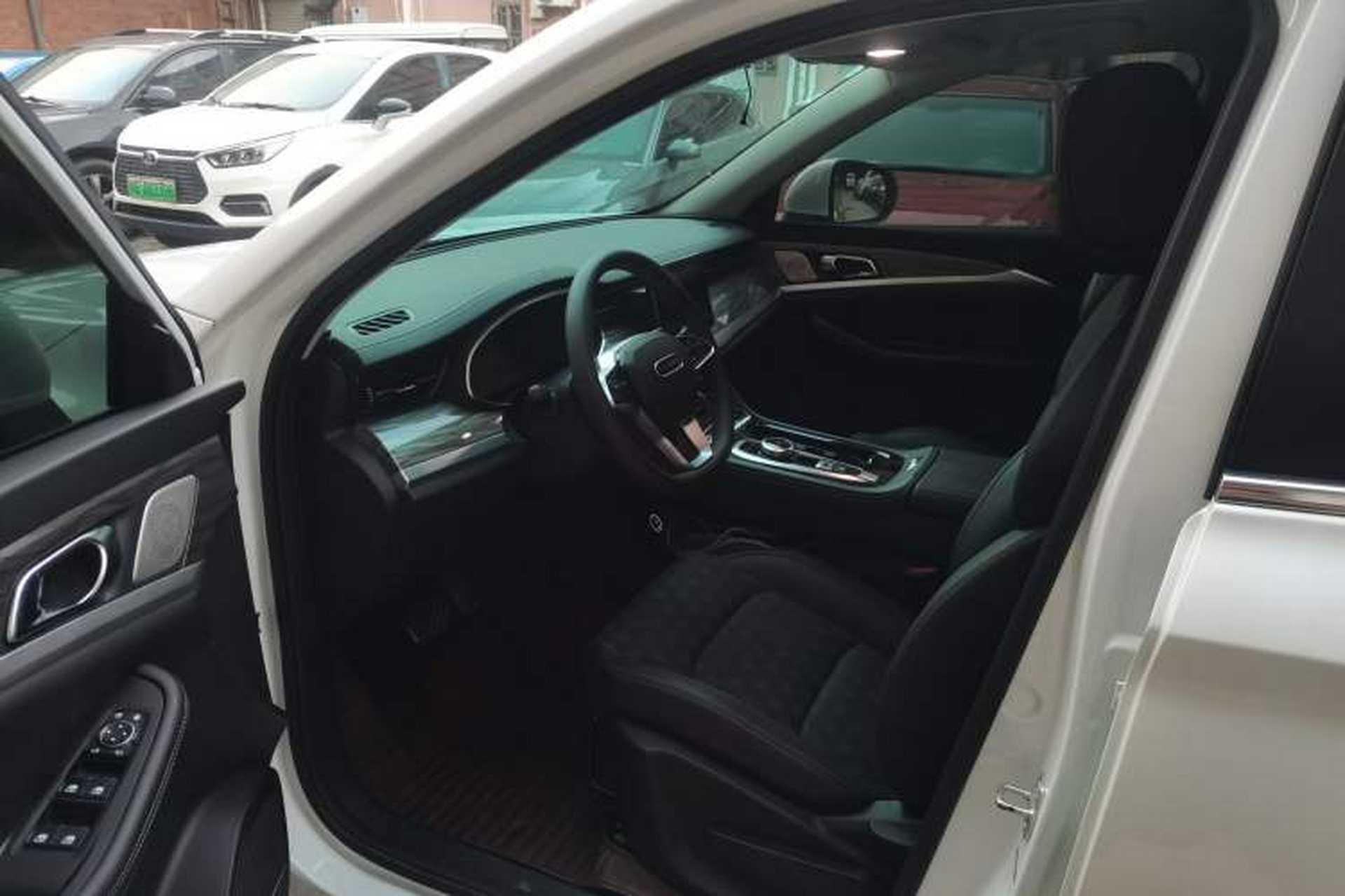 Used Skyworth 2021 520 Travel Edition Driver Seat