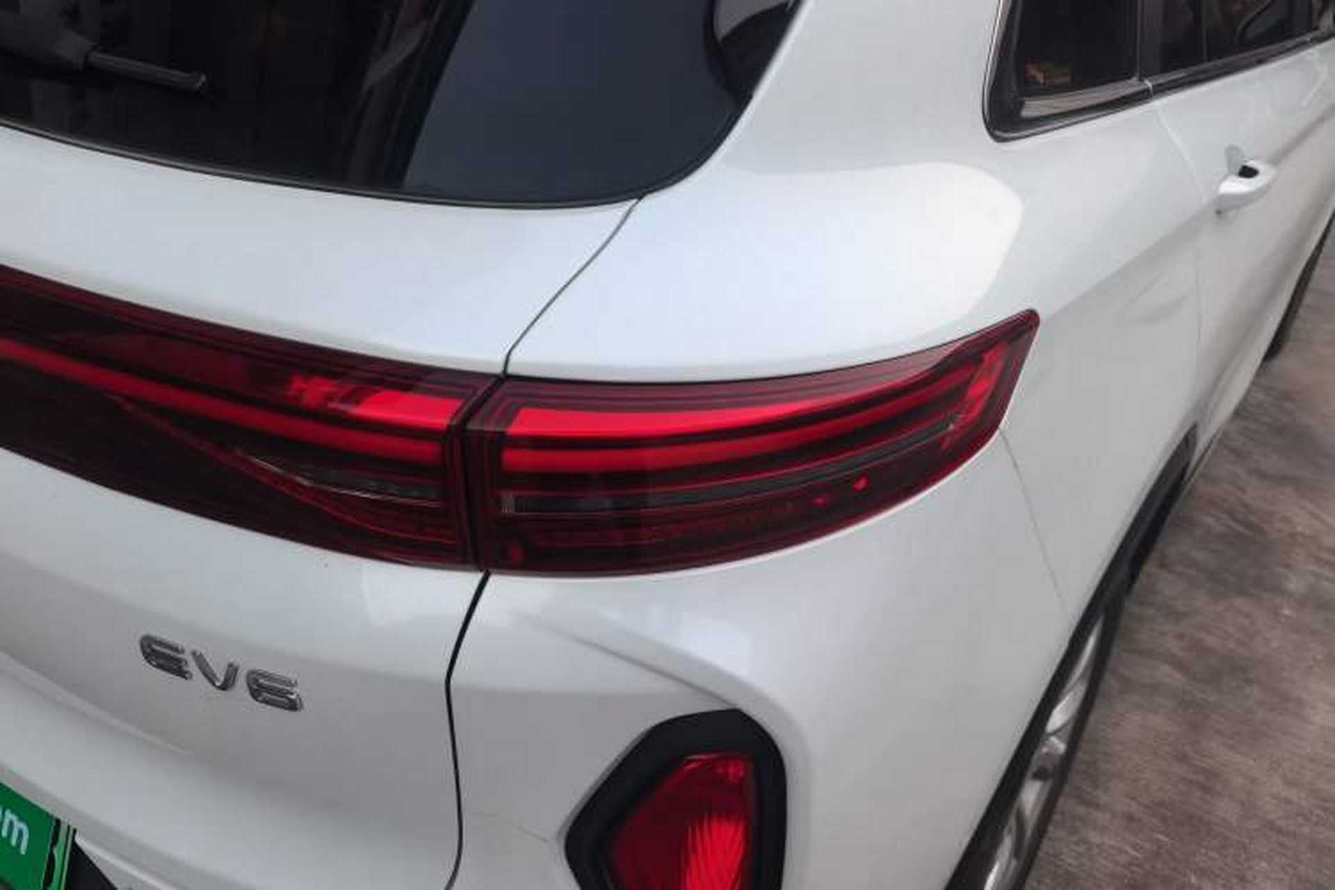Used Skyworth 2021 520 Travel Edition Right Rear Taillight