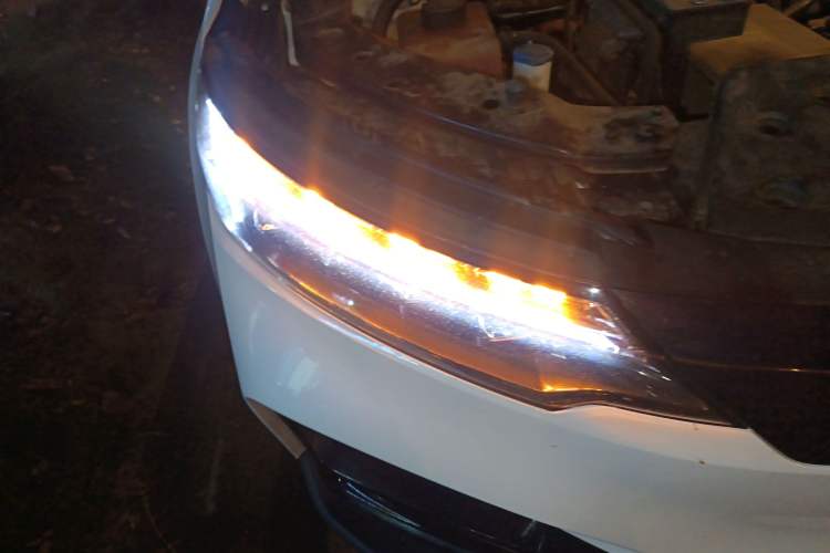 Used Skyworth ET5 2020 Mingxin Health Edition 410 km Right Front Headlight