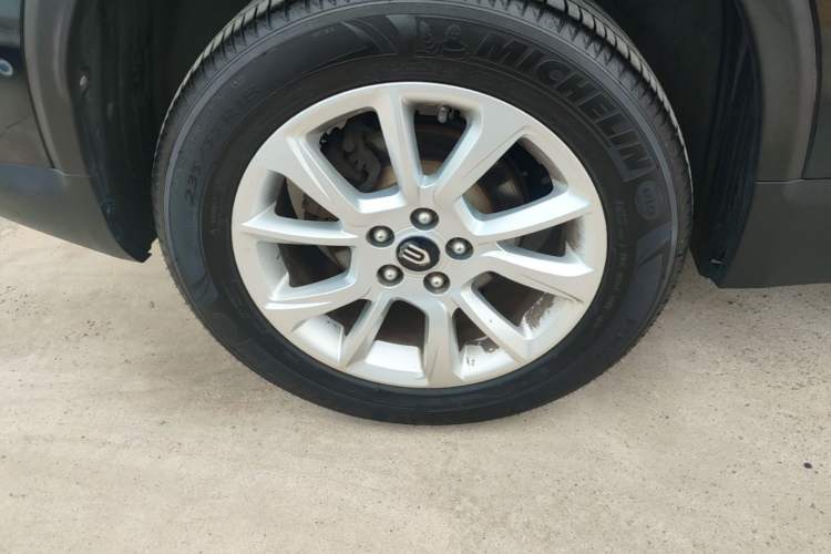 Used Skyworth ET5 2020 PureMind Smart Edition 520 km Exterior 5