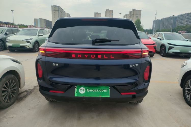 Used Skyworth ET5 2020 PureMind Smart Edition 520 km Rear